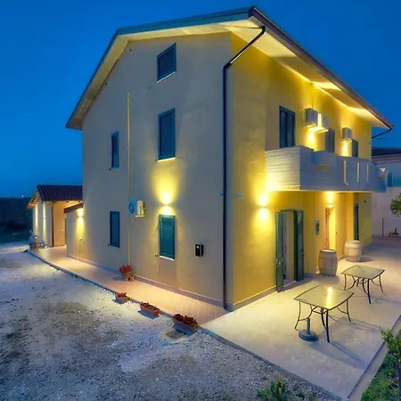 La Casa Del Vino - 3* Tollo