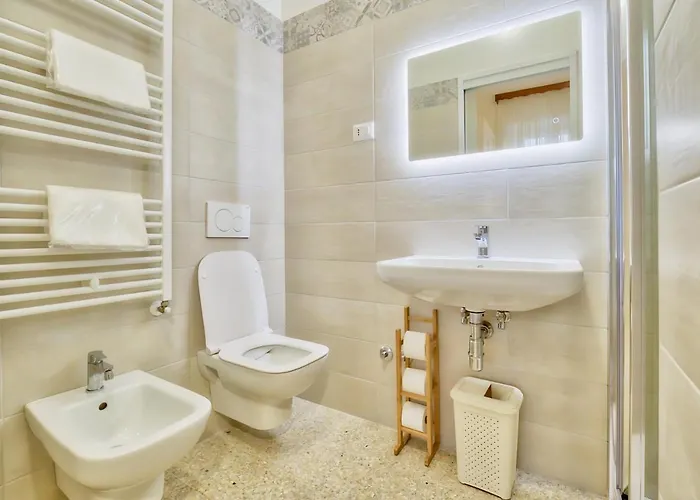 La Casa Del Vino - 3*